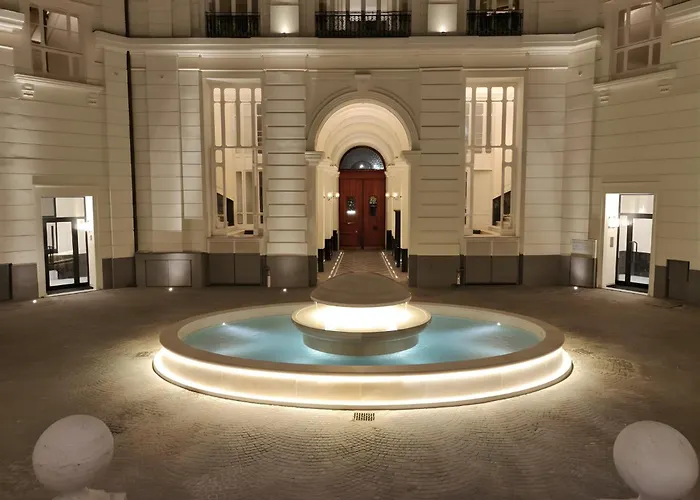 PIAZZA AMORE NAPOLI LUXURY APARTMENT Nel Cuore Di
