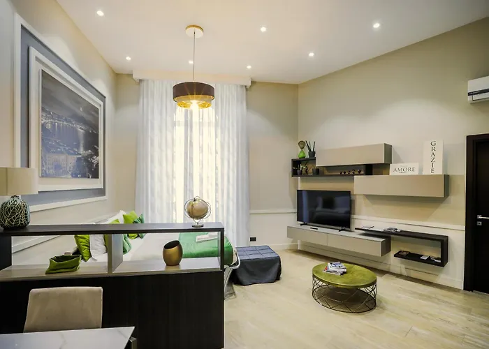 PIAZZA AMORE NAPOLI LUXURY APARTMENT Nel Cuore Di